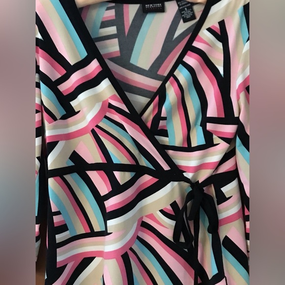 Vintage Y2K New York & Company Colorful Blouse Size S - Picture 3 of 5
